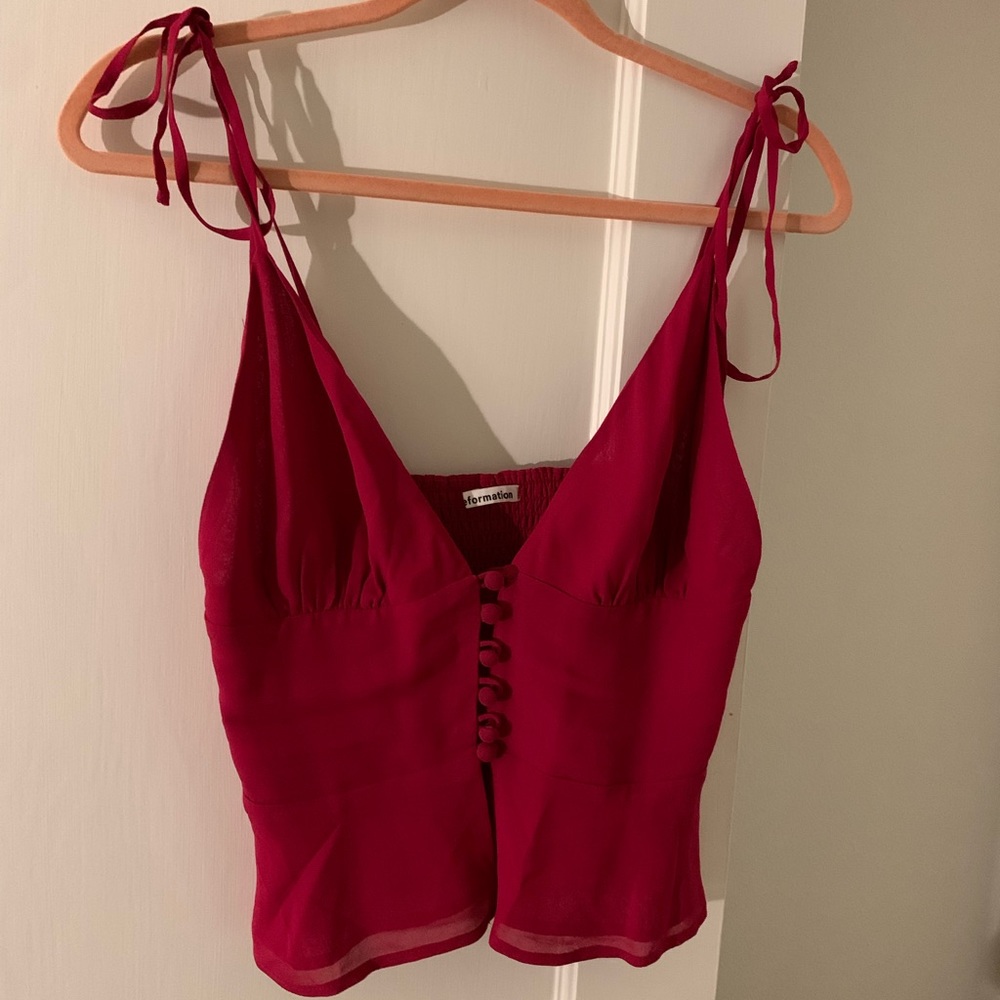NWOT Reformation Cluny Top Bright Red. Never worn!!! Size 8